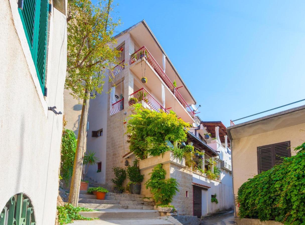 Apartments And Rooms With Wifi Makarska - 11063 Экстерьер фото